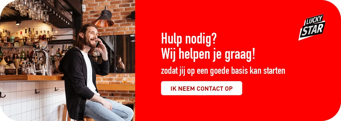 Café-uitbater in zijn zaak